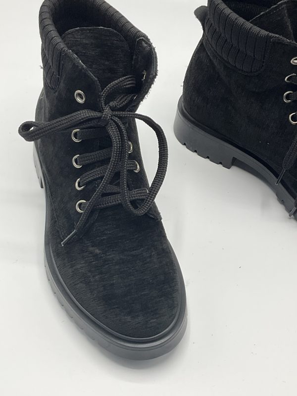 EVITA-AW24-Black Velv - Image 2