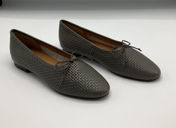 CHAVA-AW25 Olive Woven