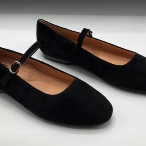 GIANA-AW25 Black Suede