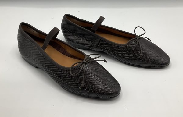 RADEN-AW25 Brown Print